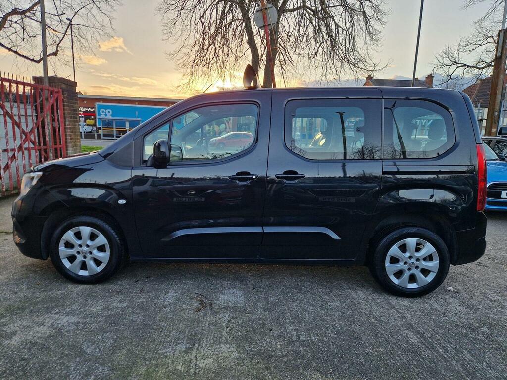 Vauxhall Combo Life 1.5 Turbo D Blueinjection Energy Euro 6 Ss SB19XPO Black #2