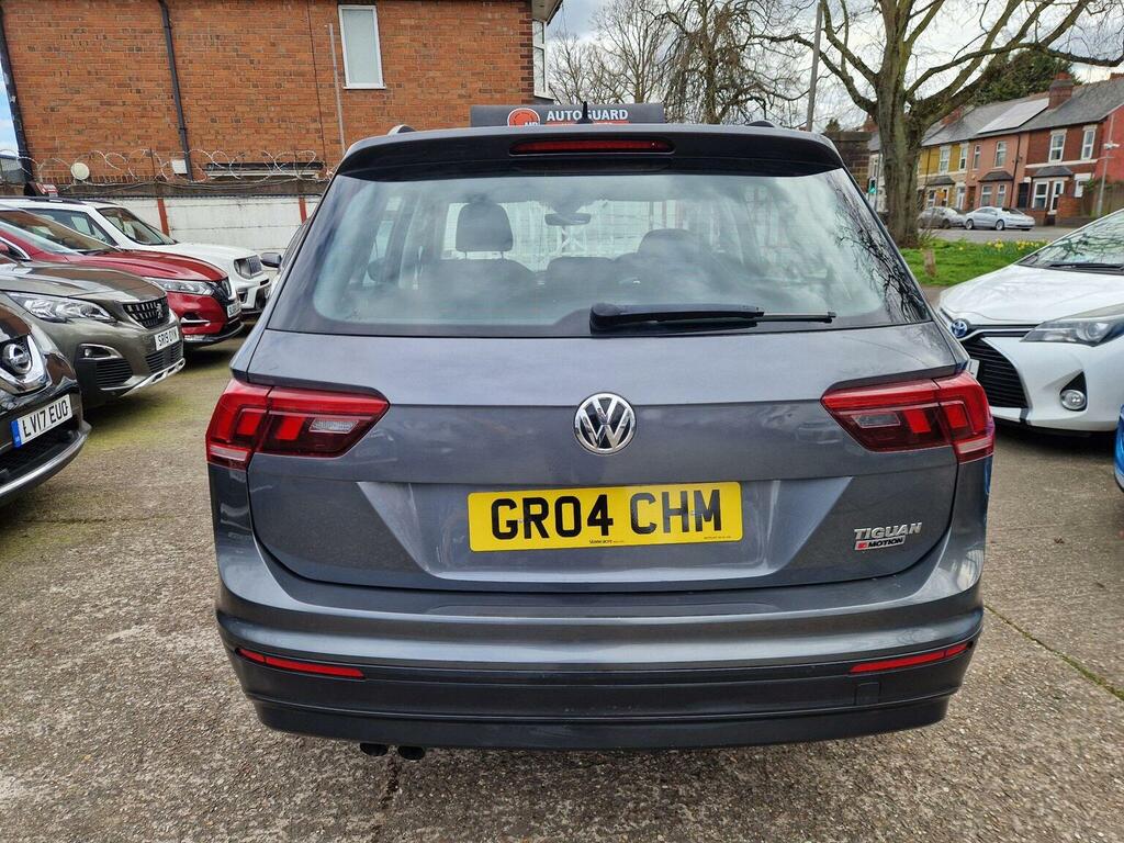 Volkswagen Tiguan 2.0 Tdi S 4Motion Euro 6 Ss GR04CHM Grey #4