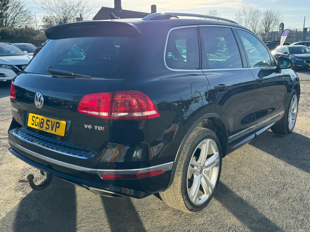 Volkswagen Touareg 3.0 Tdi V6 R-line Plus Tiptronic 4Wd Euro 6 Ss SG18SVP Black #5