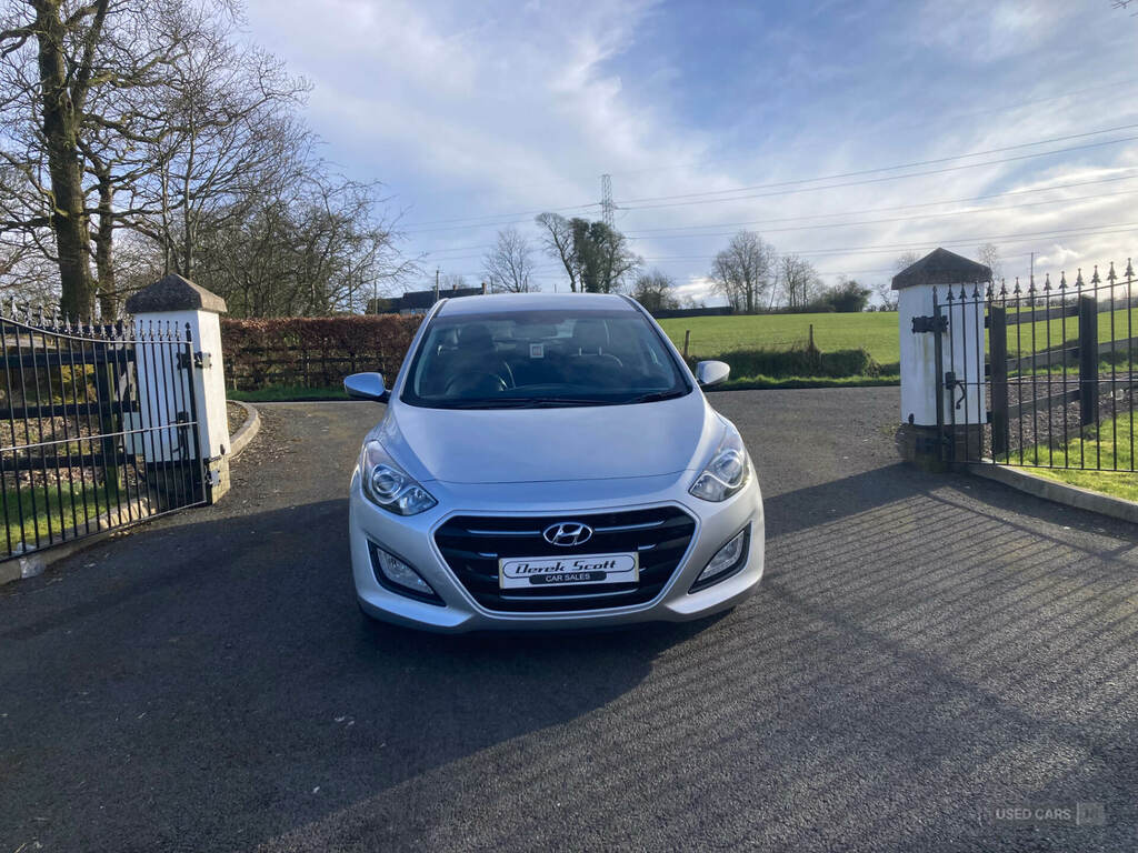 Hyundai I30 1.6 Crdi Blue Drive Se Silver #3
