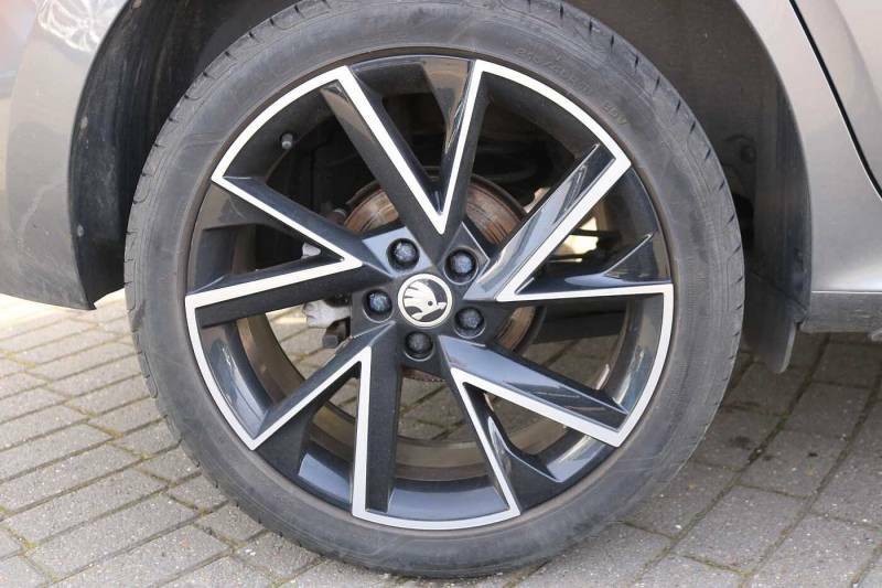 Skoda Kamiq 1.0 Tsi 110 Monte Carlo Dsg - 2022 72 NX72XUE Grey #5