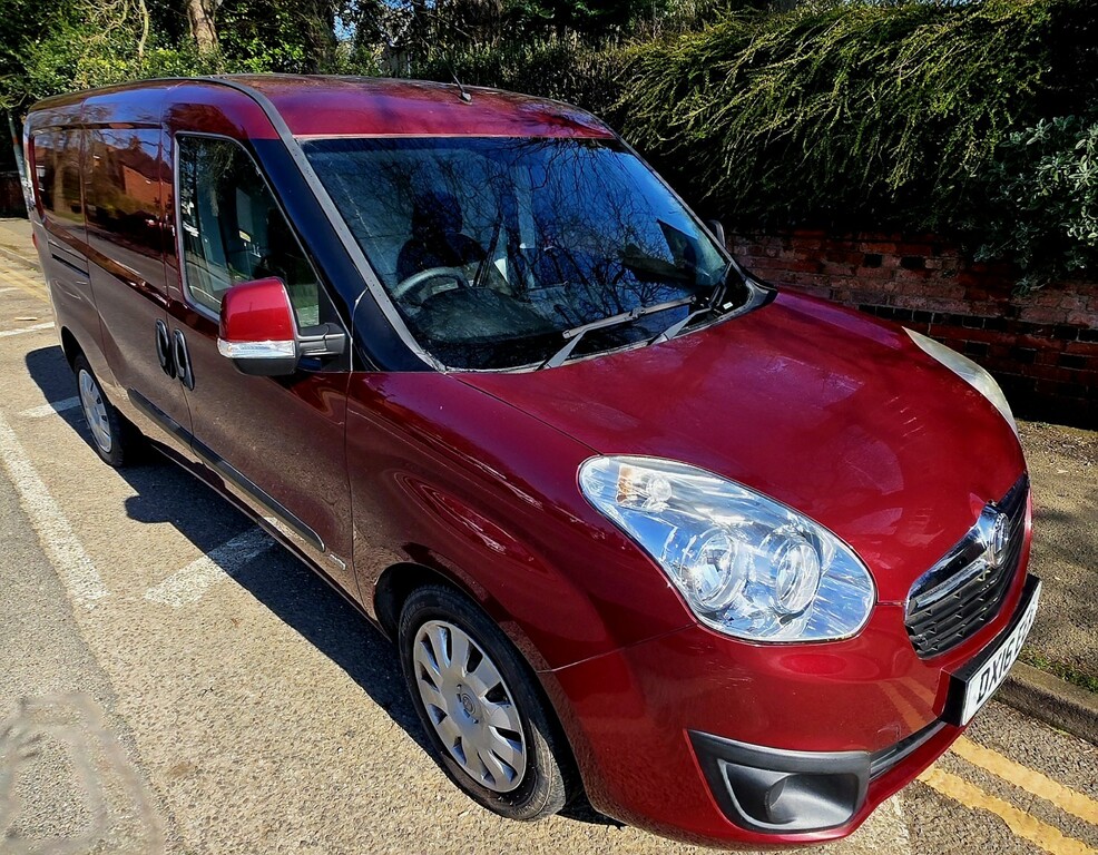 Vauxhall Combo 1.6 Cdti 2300 16V Sportive 201616  #3