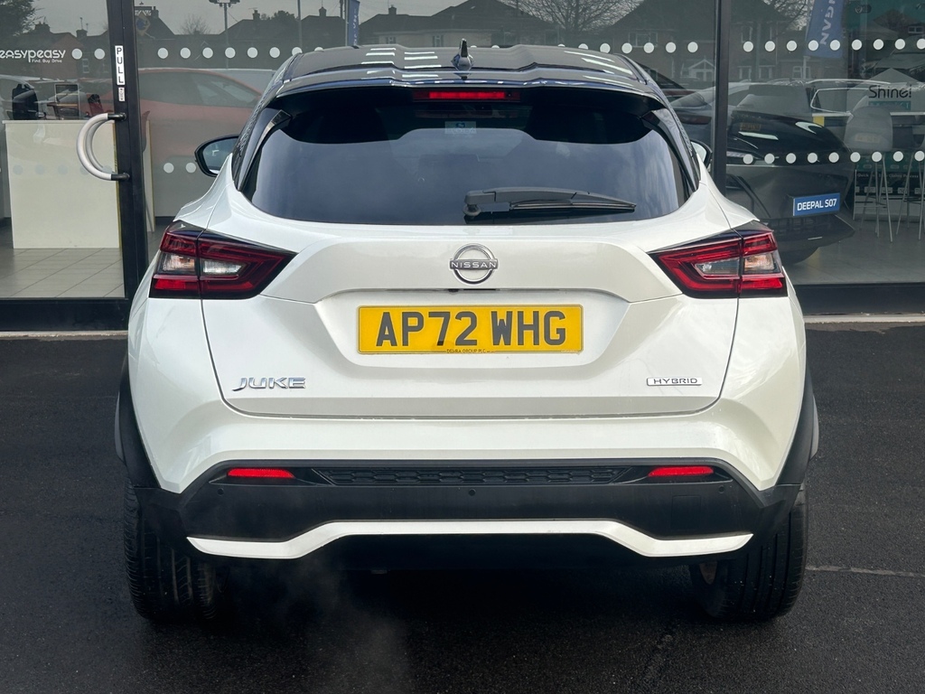 Nissan Juke 1.6 Hybrid Premiere Edition AP72WHG Black #4