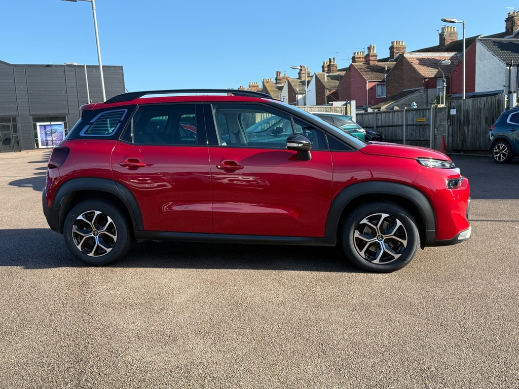 Citroen C3 Aircross 1.2 Puretech 110 Shine FY72YSH Red #3