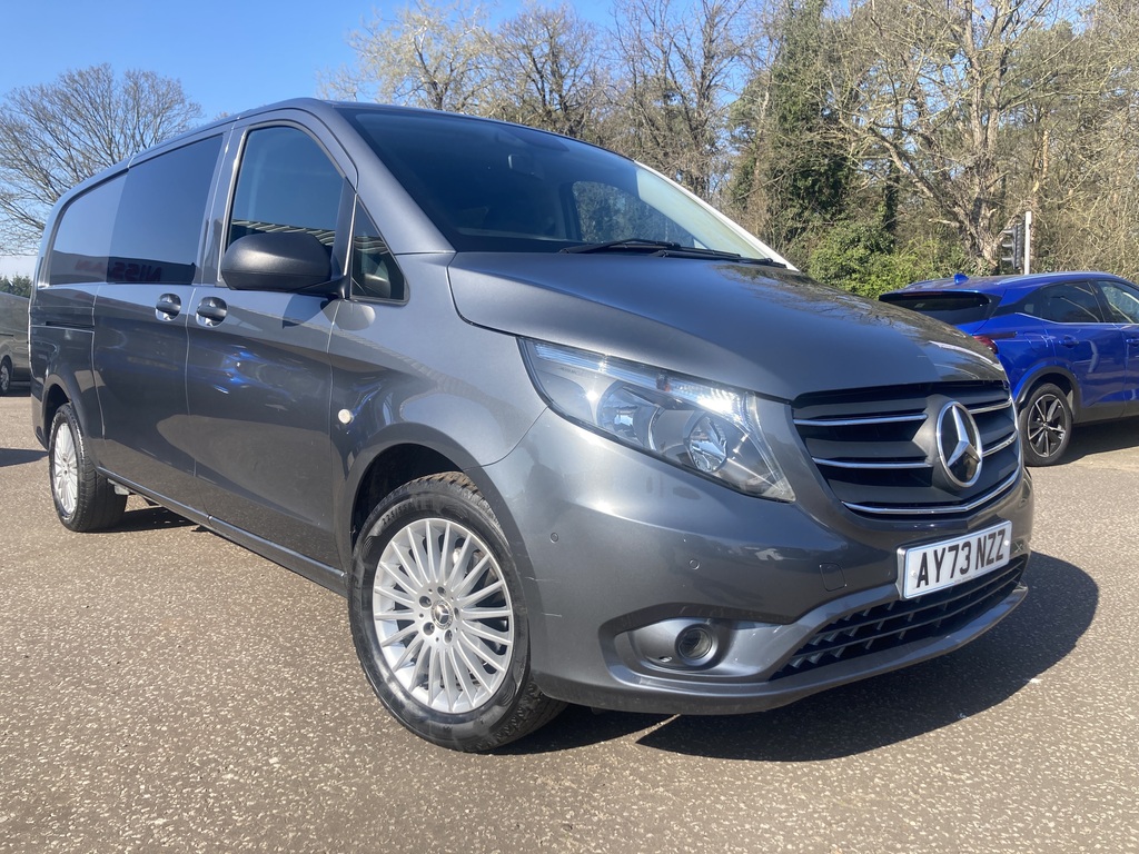 Mercedes-Benz Vito 116Cdi Premium Crew Van 9G-tronic Grey