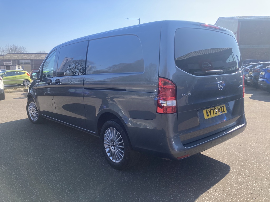 Mercedes-Benz Vito 116Cdi Premium Crew Van 9G-tronic AY73NZZ Grey #2