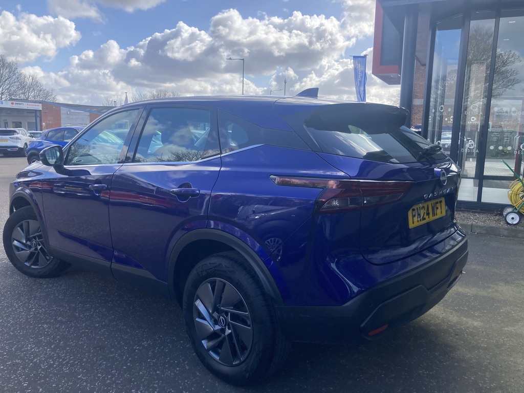 Nissan Qashqai 1.3 Dig-t Mh Acenta Premium Blue #2