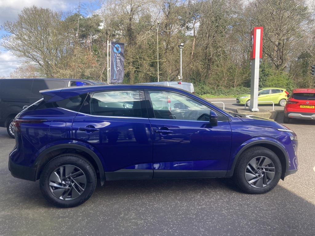 Nissan Qashqai 1.3 Dig-t Mh Acenta Premium Blue #3