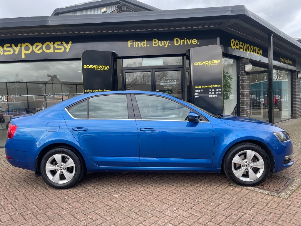 Skoda Octavia 1.0 Tsi Se Technology Blue #2