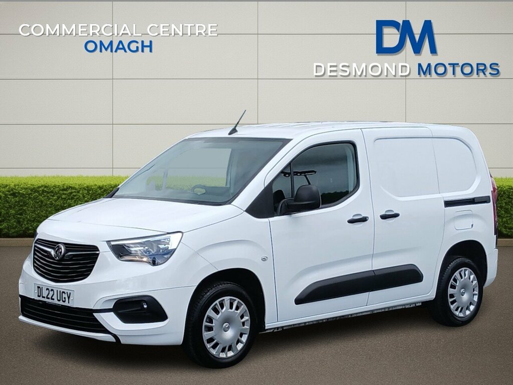 Vauxhall Combo 2300 Sportive Td DL22UGY White #6