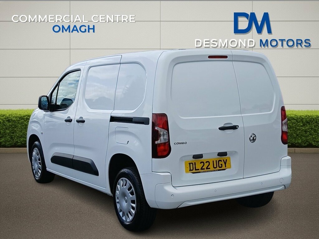 Vauxhall Combo 2300 Sportive Td White