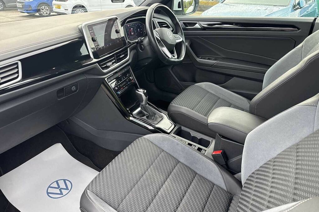 Volkswagen T-Roc 1.5 Tsi R-line Dsg YY24UFU White #2