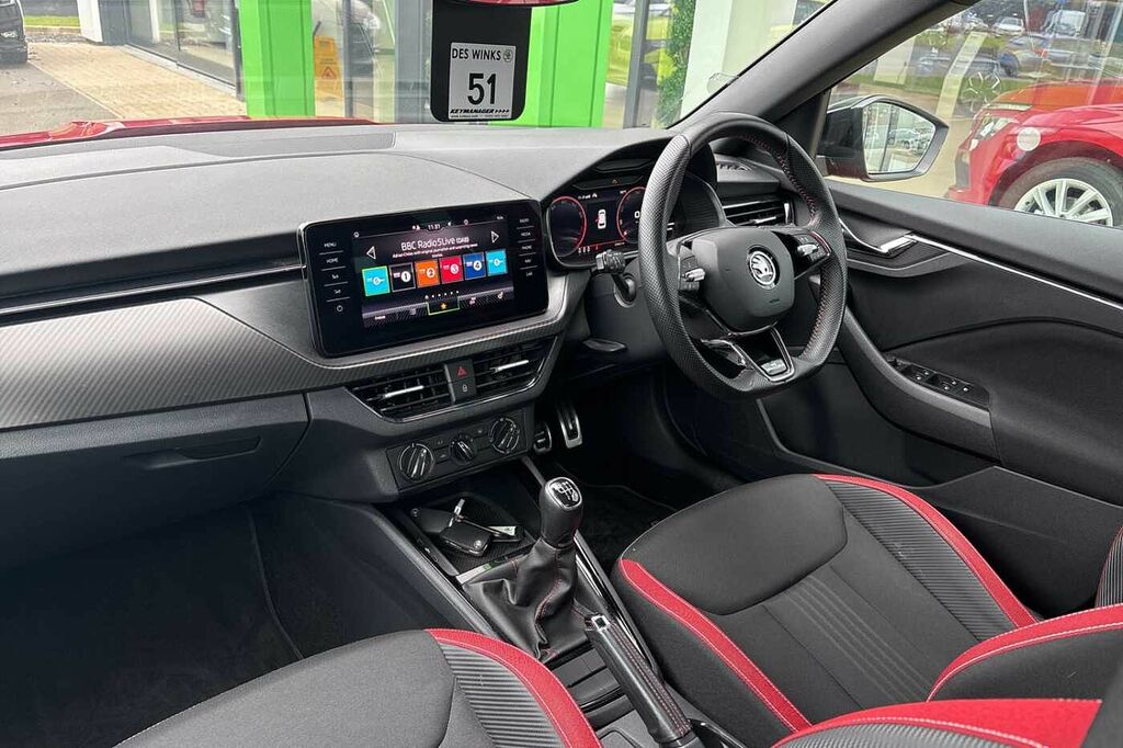 Skoda Kamiq 1.5 Tsi Monte Carlo With Extras Red #2