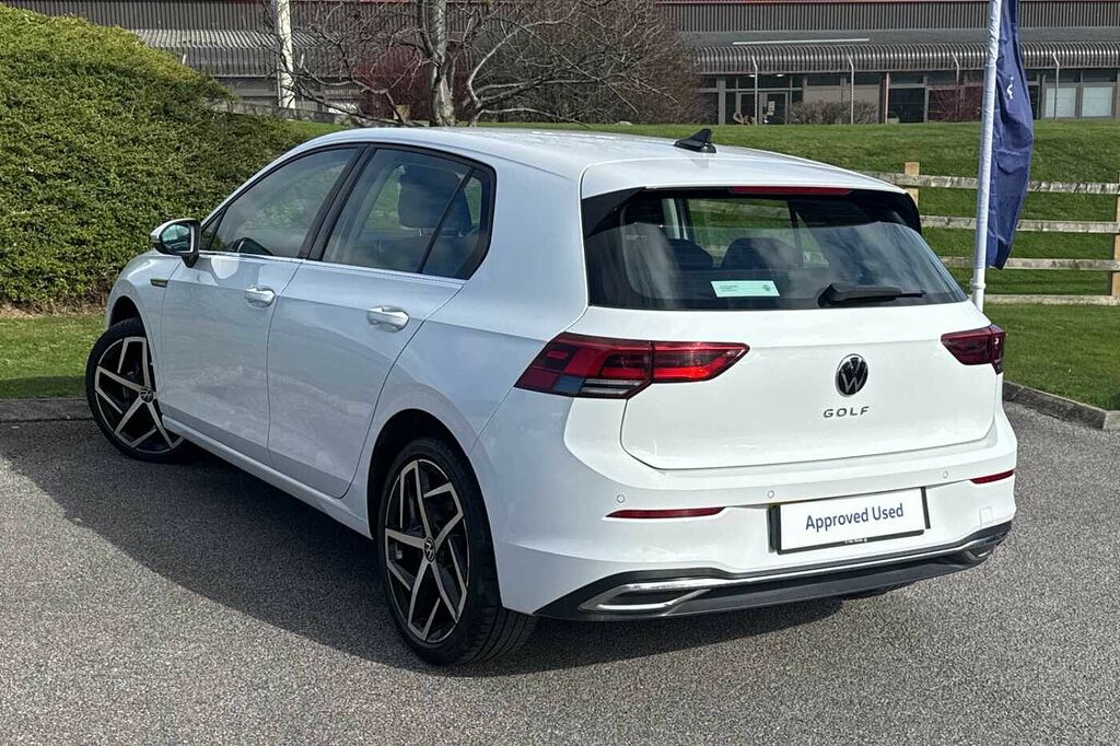 Volkswagen Golf 2.0 Tdi 150 Style Dsg YY71DCE White #3
