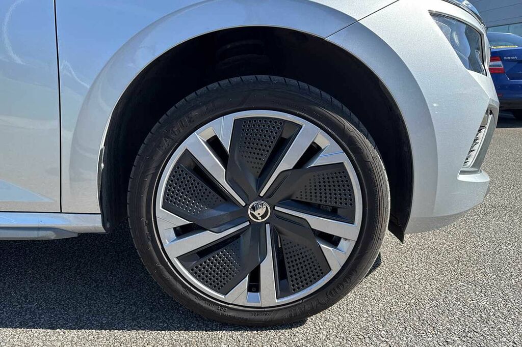 Skoda Kamiq 1.0 Tsi Se L Dsg YX74SRZ Silver #5