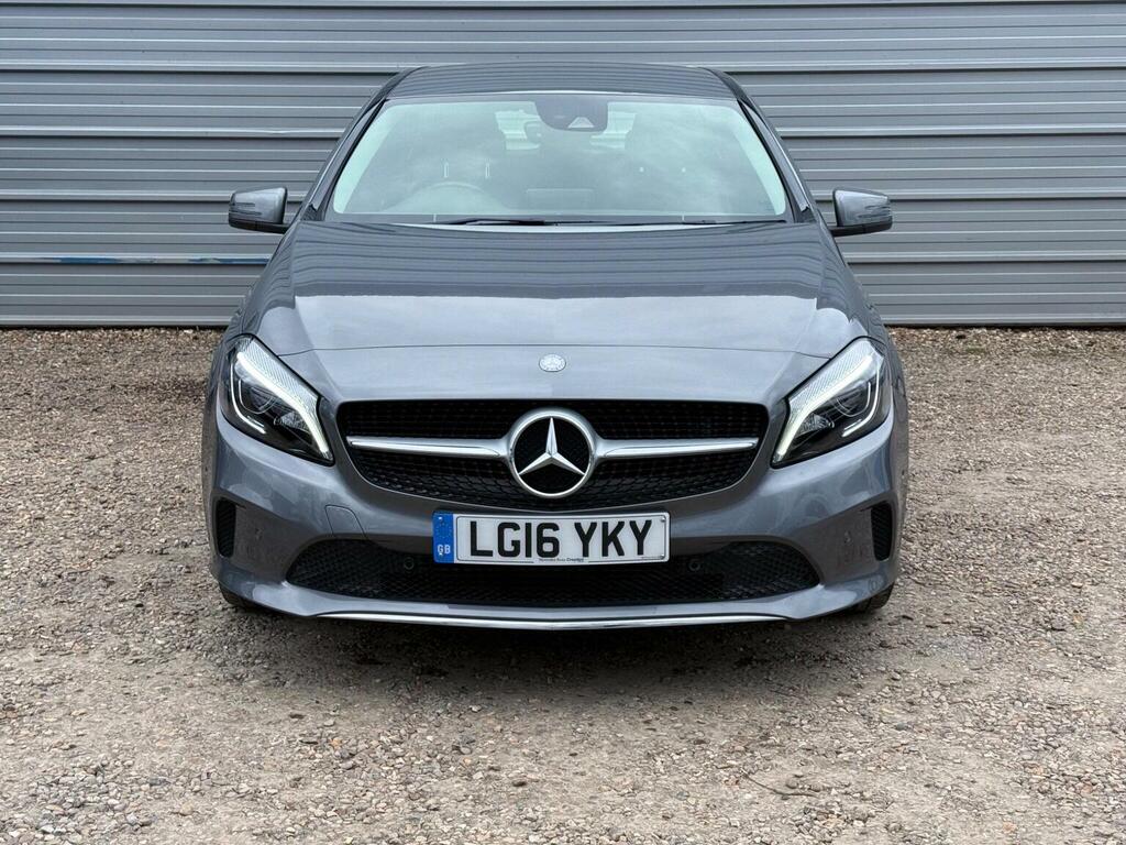 Mercedes-Benz A Class Hatchback 1.5 A180d Sport Premium 7G-dct Euro 6 Grey #6