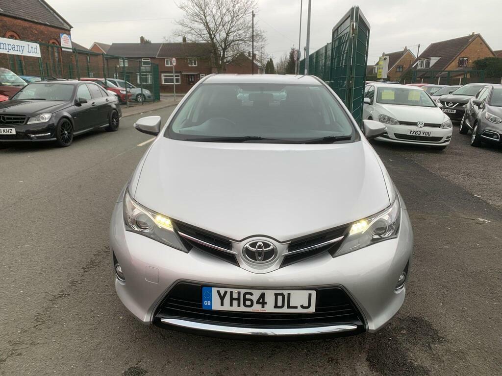 Toyota Auris 1.6 V-matic Icon Euro 5 Silver #2