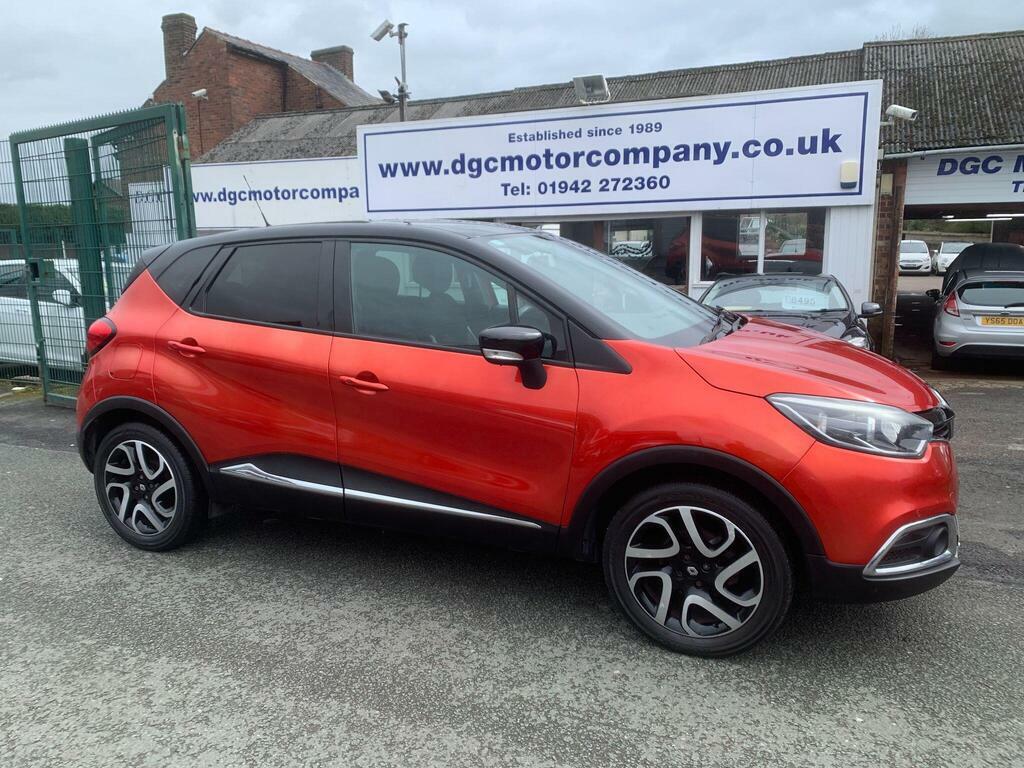 Renault Captur 0.9 Tce Energy Signature Nav Suv Red