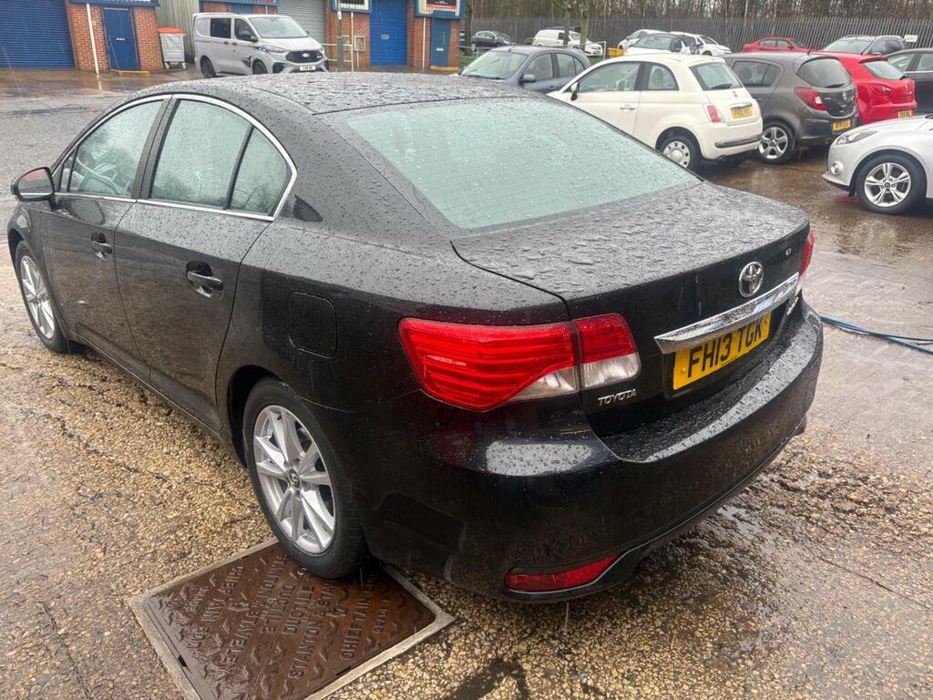 Toyota Avensis 2.0 D-4d Icon Euro 5 FH13TGK Black #5