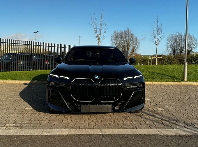 BMW 7 Series 750E 22.1Kwh M Sport Xdrive Euro 6 Blue #2