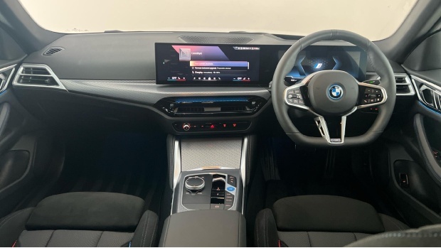 BMW i4 40 83.9Kwh M Sport Edrive WP75ACZ White #4