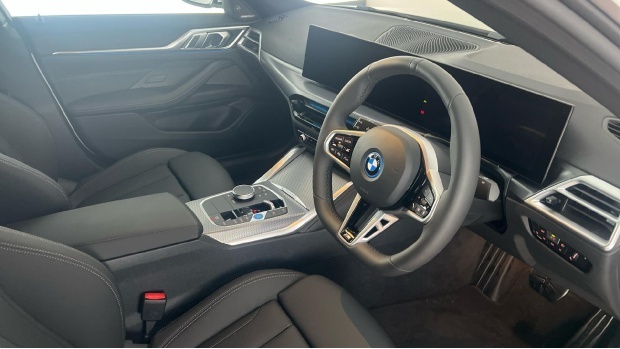BMW i4 35 70.2Kwh M Sport Edrive WN75YCW White #6