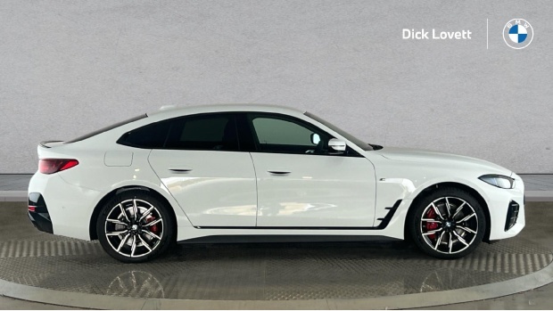 BMW i4 35 70.2Kwh M Sport Edrive WN75YCW White #3