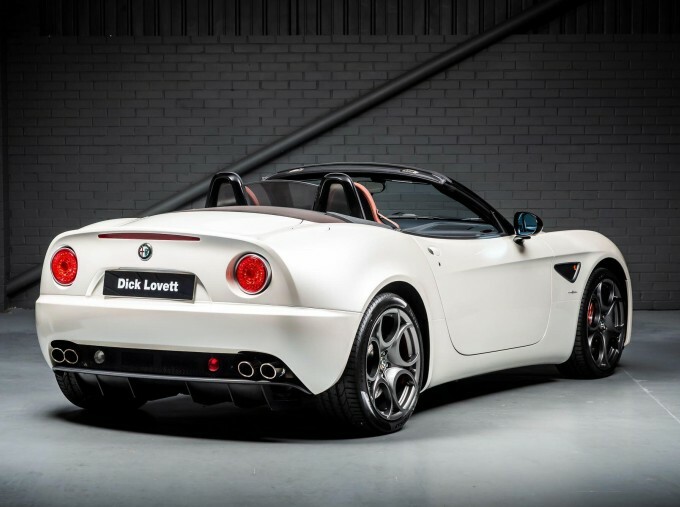 Alfa Romeo 8c V8 Spider Euro 4 AR10SPY White #4