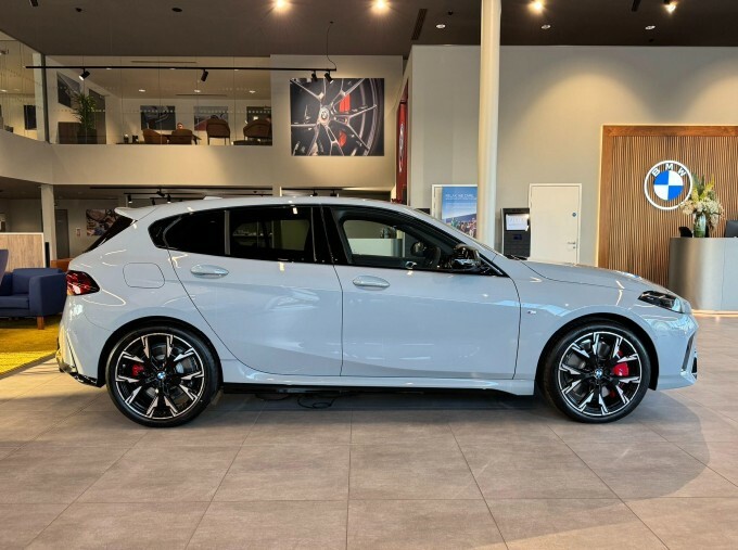 BMW 1 Series M135i Dct Xdrive Euro 6  Grey #4