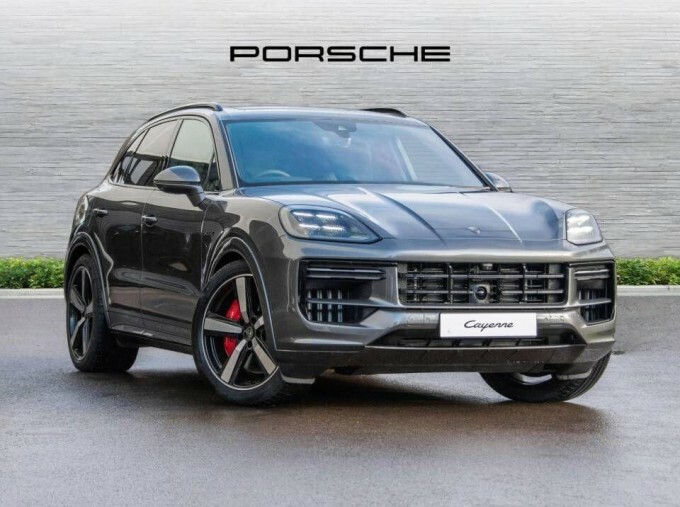 Porsche Cayenne V8 E-hybrid 25.9Kwh Turbo Tiptronics Euro 6 Grey