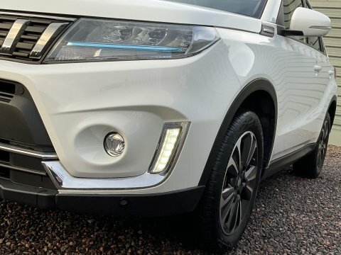 Suzuki Vitara Sz5 Ll73xzg LL73XZG White #5