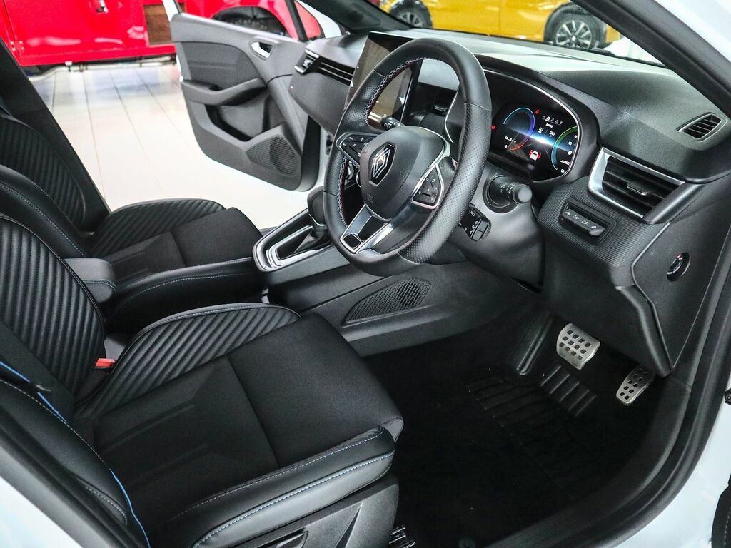 Renault Clio 1.6 Esprit Alpine E-tech YJ73CGL White #3