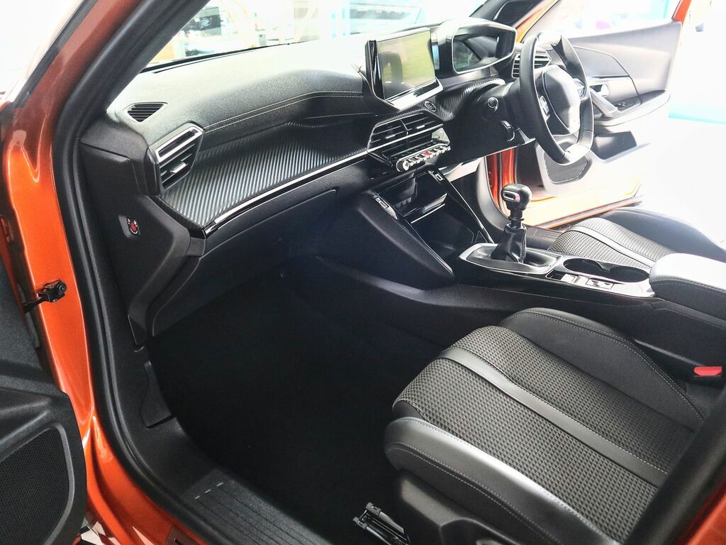 Peugeot 2008 1.2 Gt Puretech Orange #4