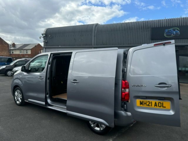 Vauxhall Vivaro 1.5 Turbo D 2700 Grey #3