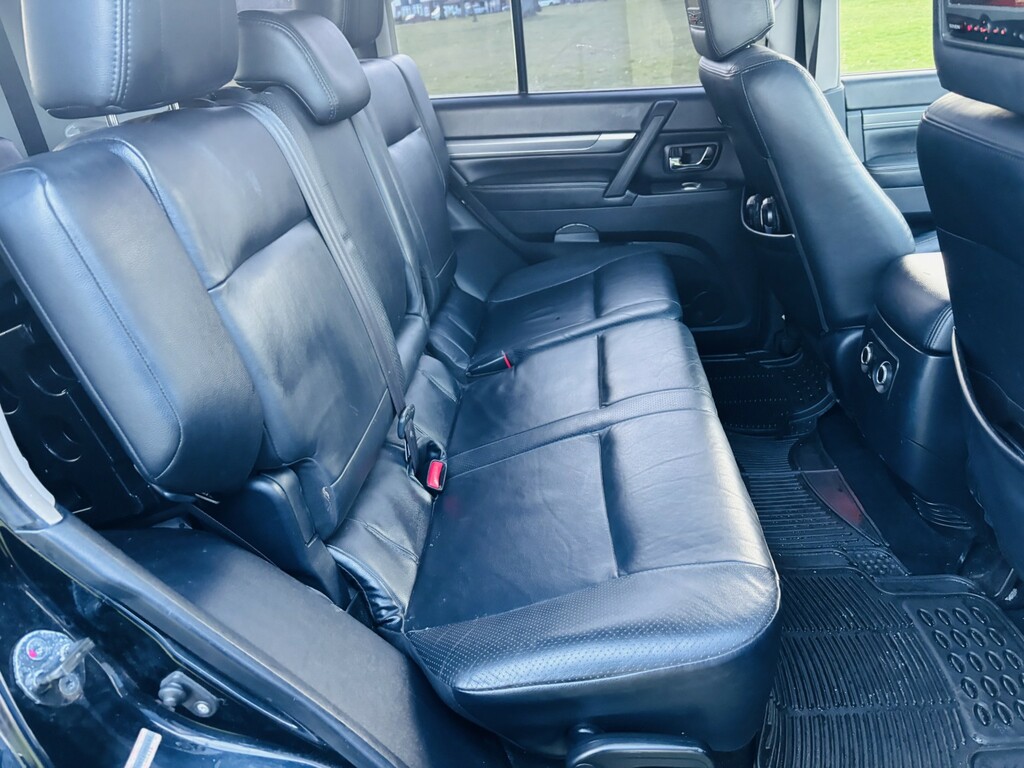 Mitsubishi Shogun 3.2 Di-dc Elegance 4Wd Euro 4 Lwb Grey #29