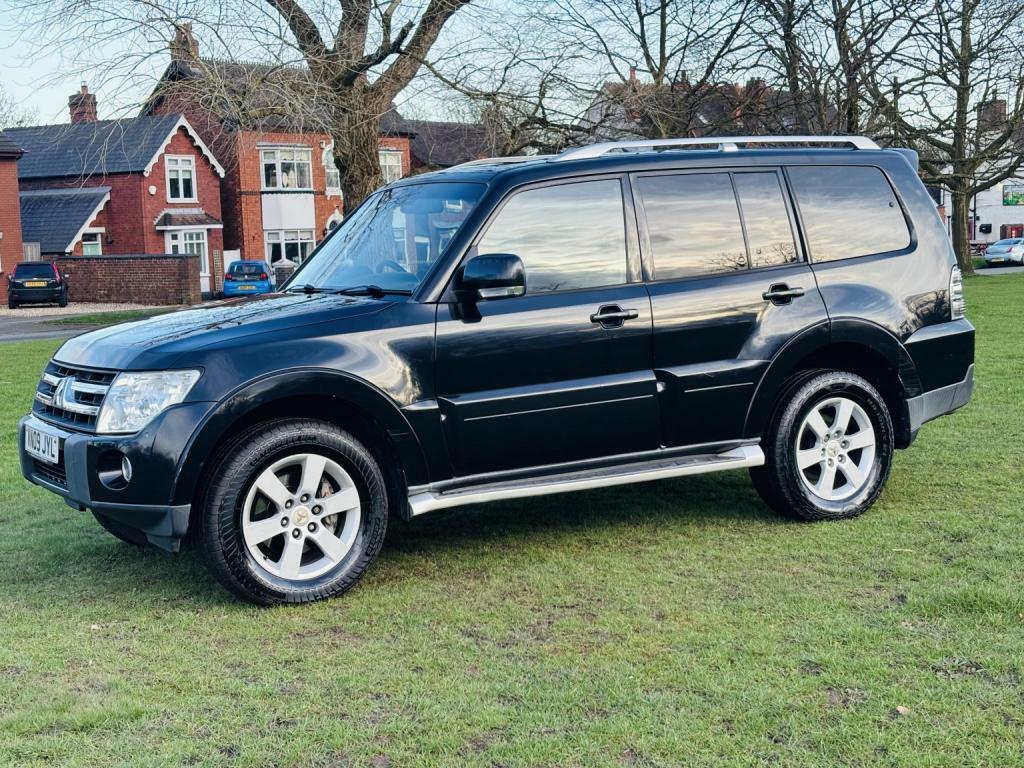 Mitsubishi Shogun 3.2 Di-dc Elegance 4Wd Euro 4 Lwb Grey #49