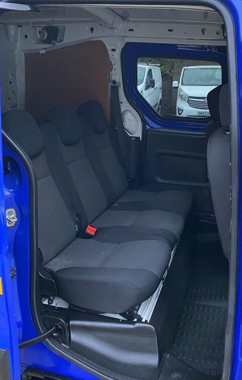 Peugeot Partner 1.6 Bluehdi 744 NV17NFC Blue #2
