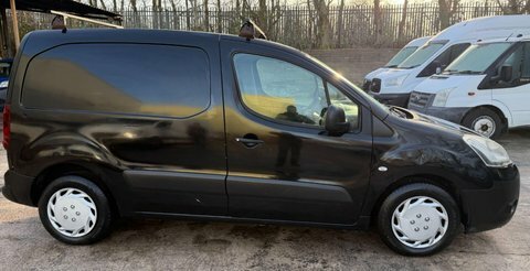 Citroen Berlingo 1.6 Hdi 625 LR62UCA Black #2