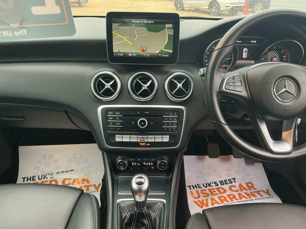 Mercedes-Benz A Class A180d Sport White #5