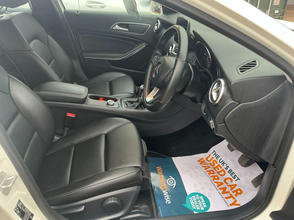 Mercedes-Benz A Class A180d Sport White #3
