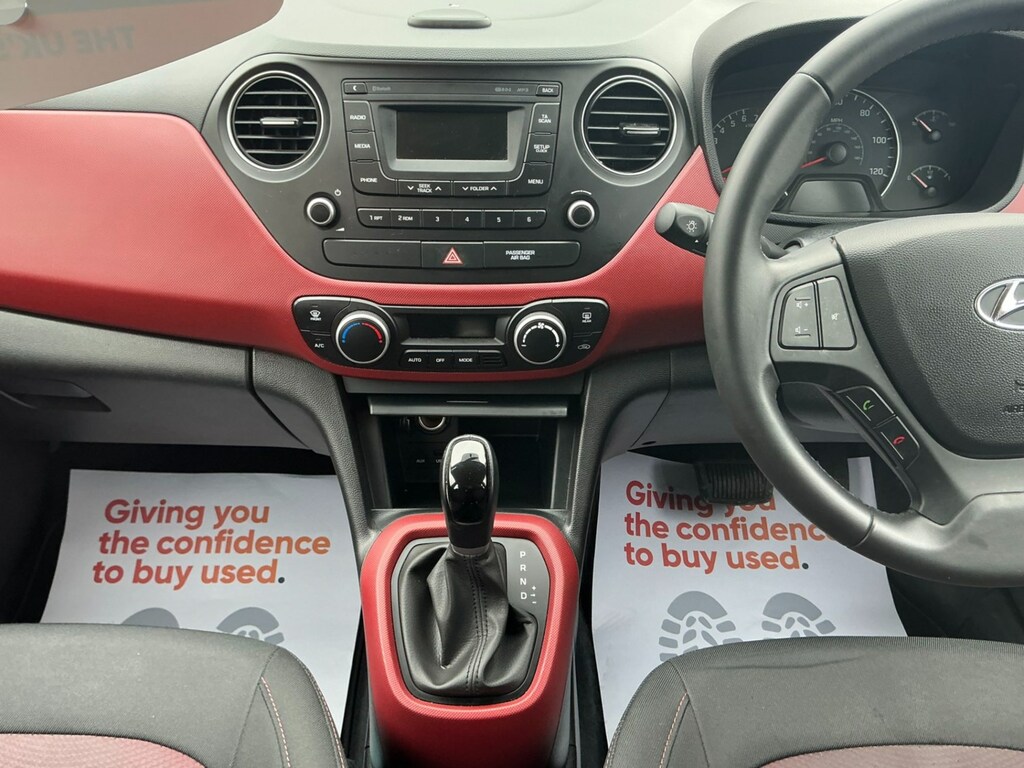 Hyundai I10 1.2 Premium VO67KKU Red #5