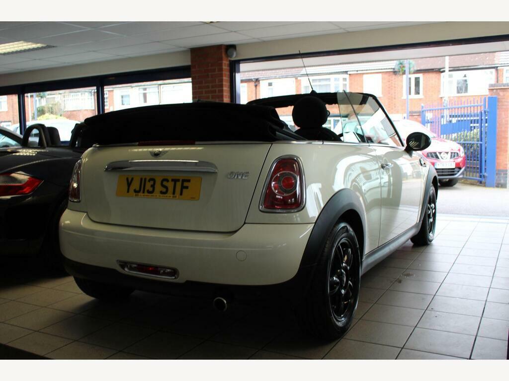 Mini Convertible 1.6 One Euro 6 YJ13STF White #2