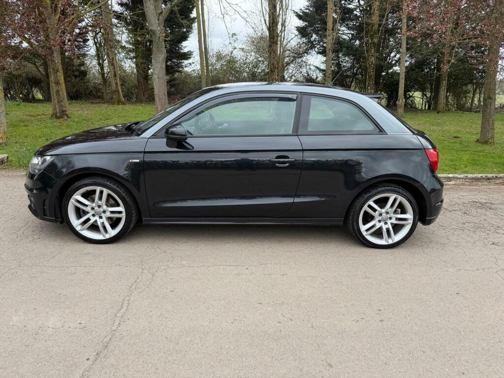 Audi A1 1.6 Tdi S Line Euro 5 S S ST61HNN Black #5