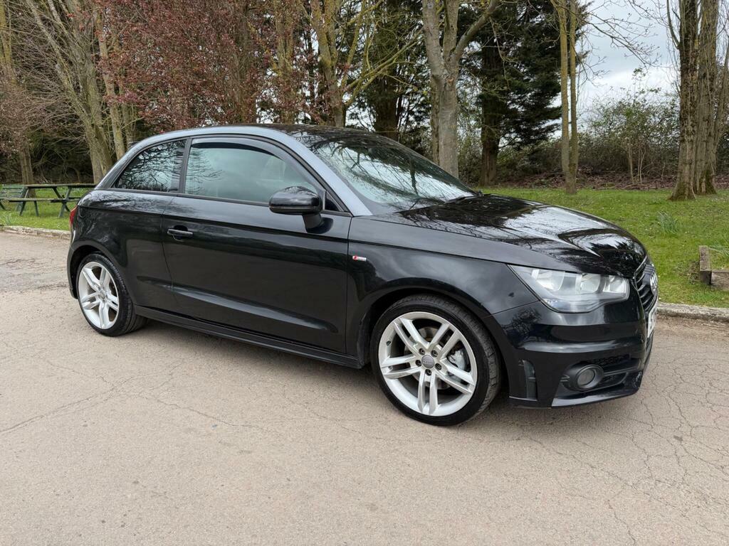 Audi A1 1.6 Tdi S Line Euro 5 S S Black