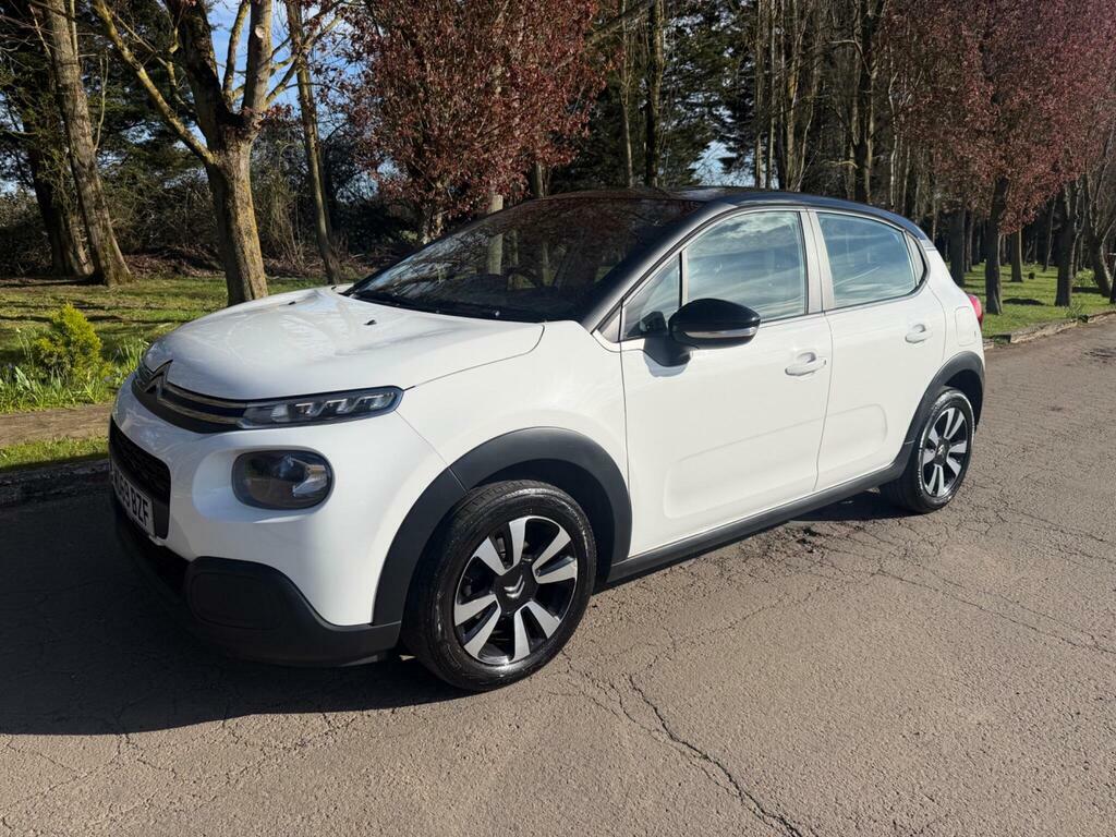 Citroen C3 1.2 Puretech Feel Euro 6 S S MD69BZF White #2