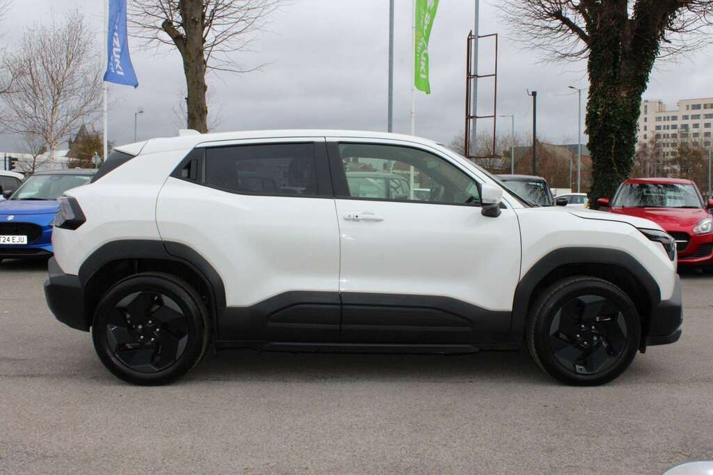 Suzuki Vitara 135Kw 61Kwh Mtn Allgrip-e White #3