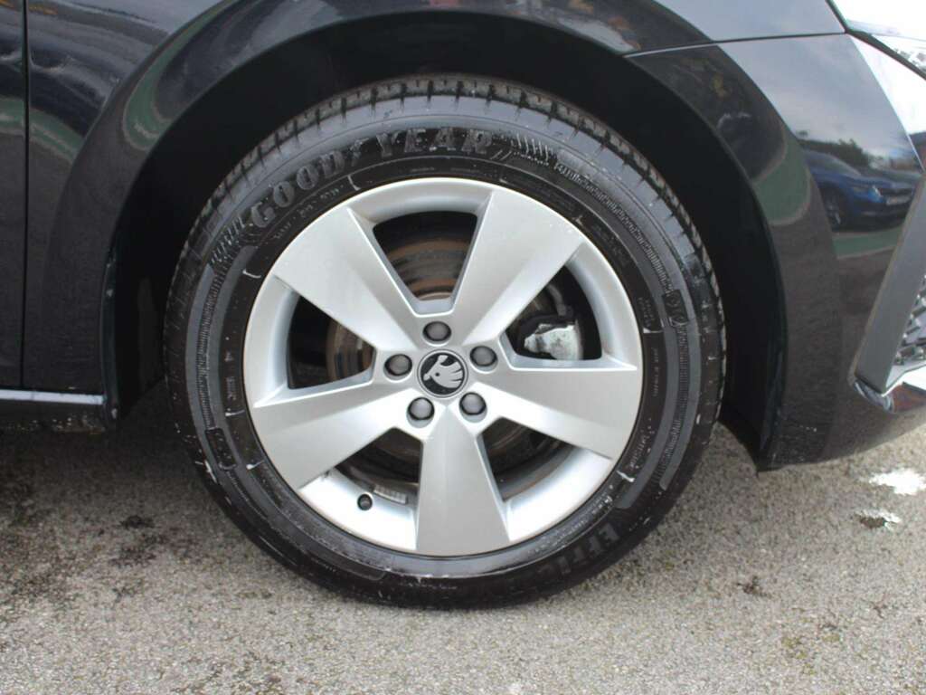 Skoda Scala 1.0 Tsi 116 Se Edition GL25UFA Black #5
