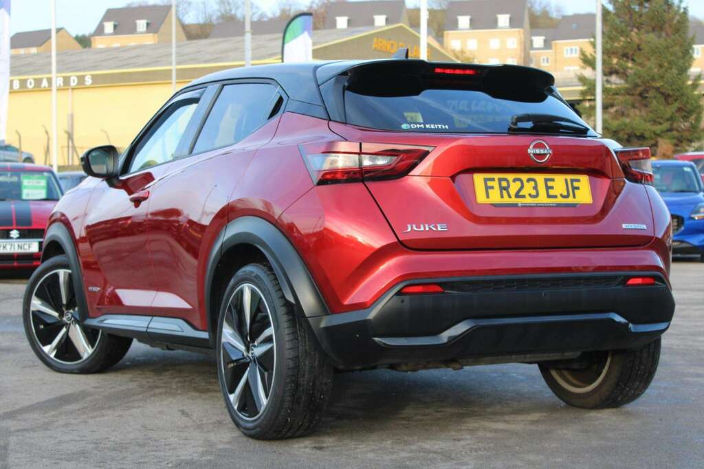 Nissan Juke 1.6 Hybrid Tekna FR23EJF Red #4