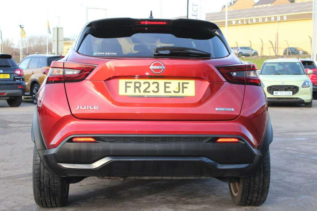 Nissan Juke 1.6 Hybrid Tekna FR23EJF Red #5