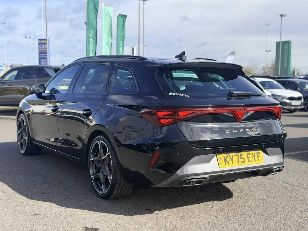 Cupra Leon 1.5 Etsi 150 V2 Dsg KY75EYF Black #3